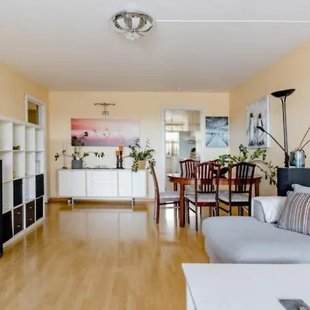 Calm And Tidy Room In Apartment, 14Min Train Ride To City Center Oslo Exterior foto