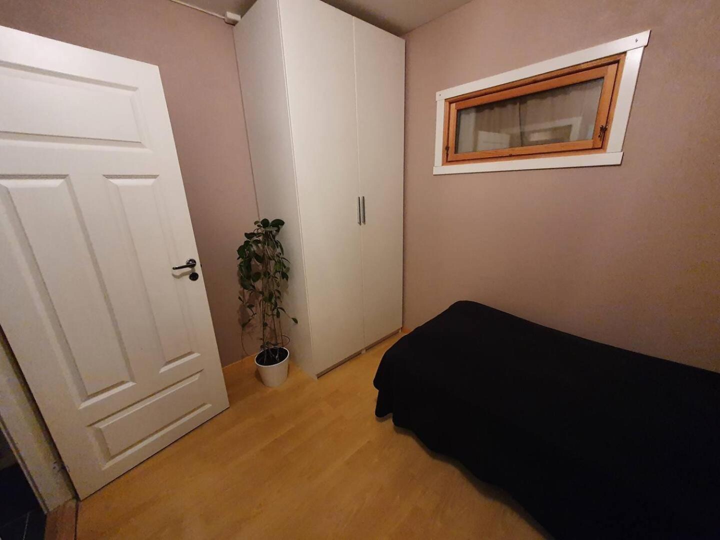 Campingplatz Calm And Tidy In Apartment, 14min Train Ride To Center Oslo